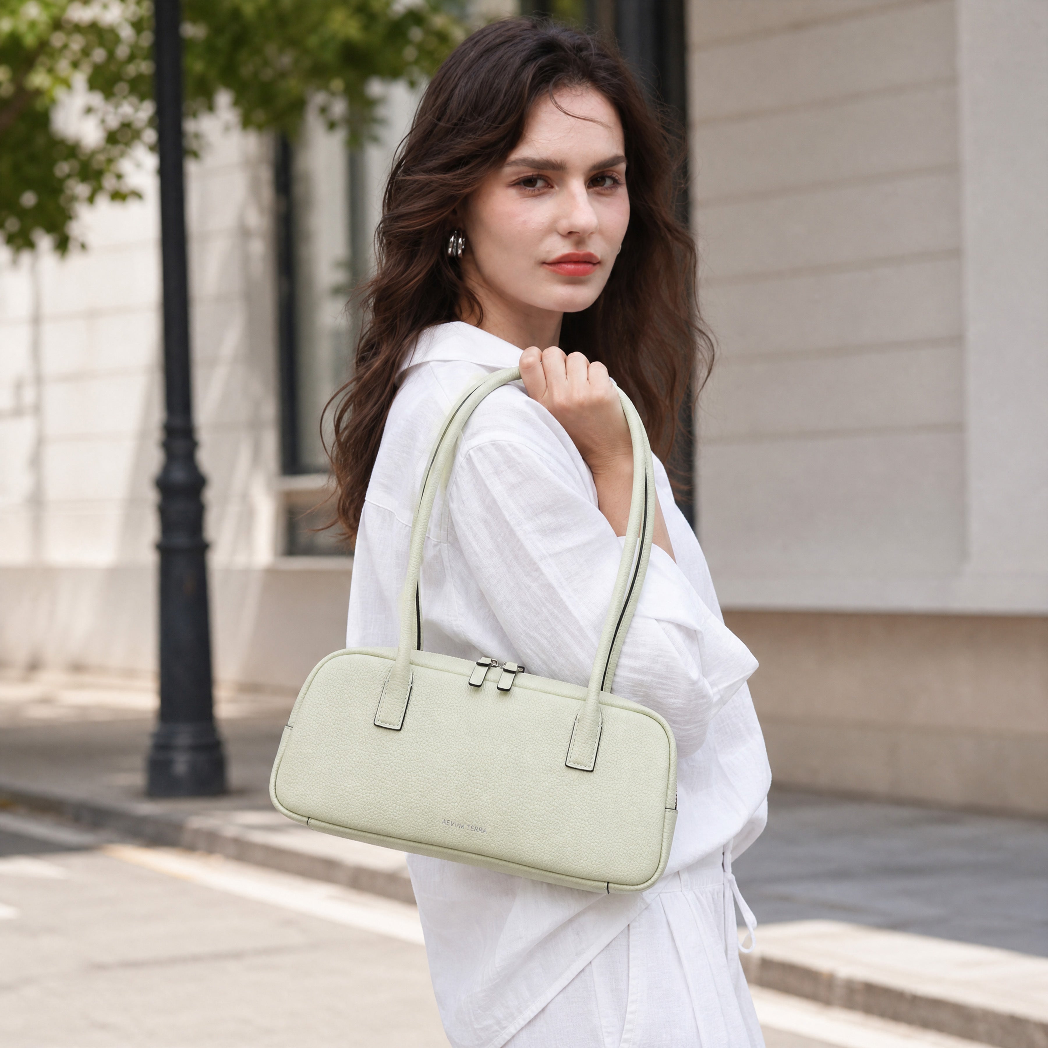 Suede Cut-Out Handle Tote Bag 4
