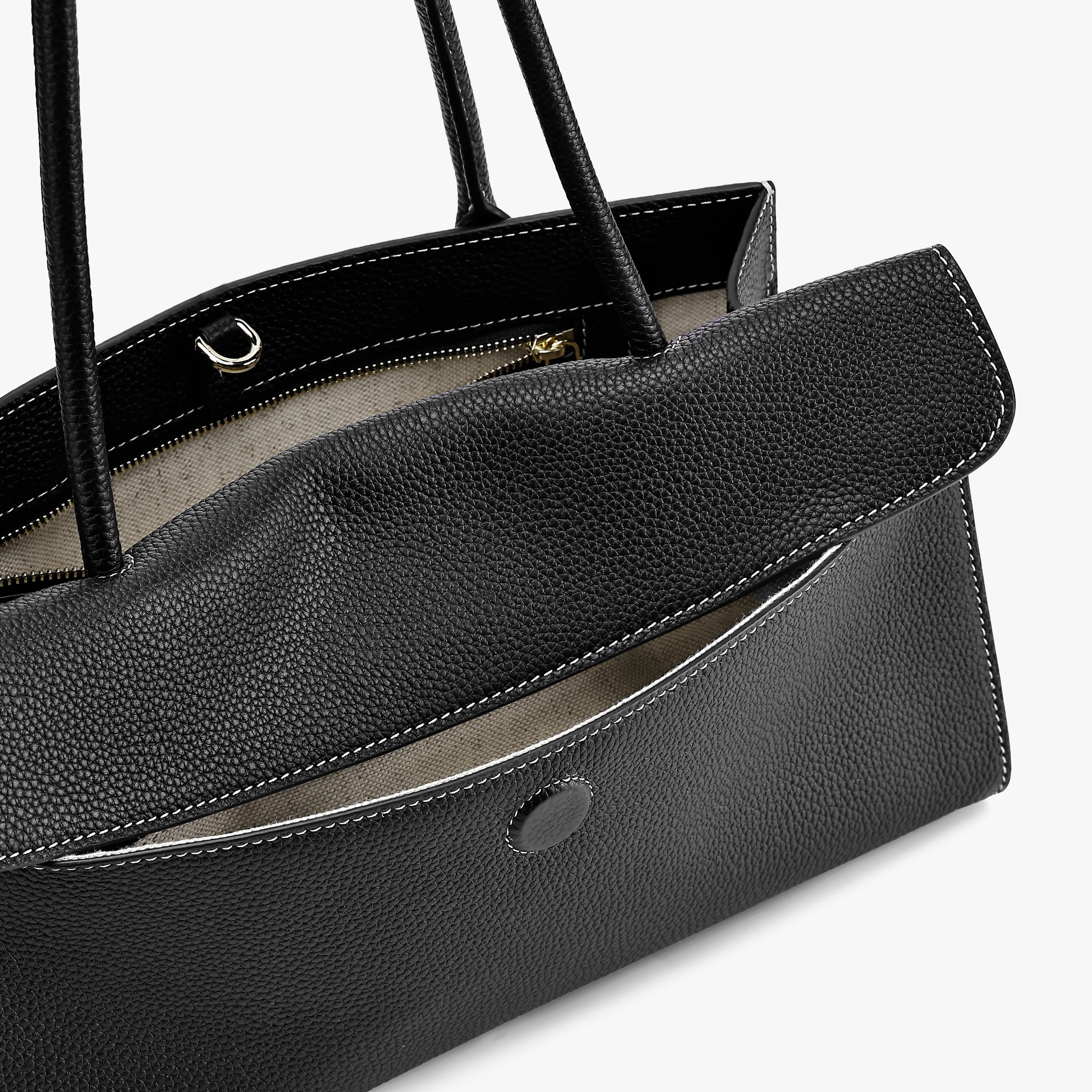 Caelum Baguette Bag Noir