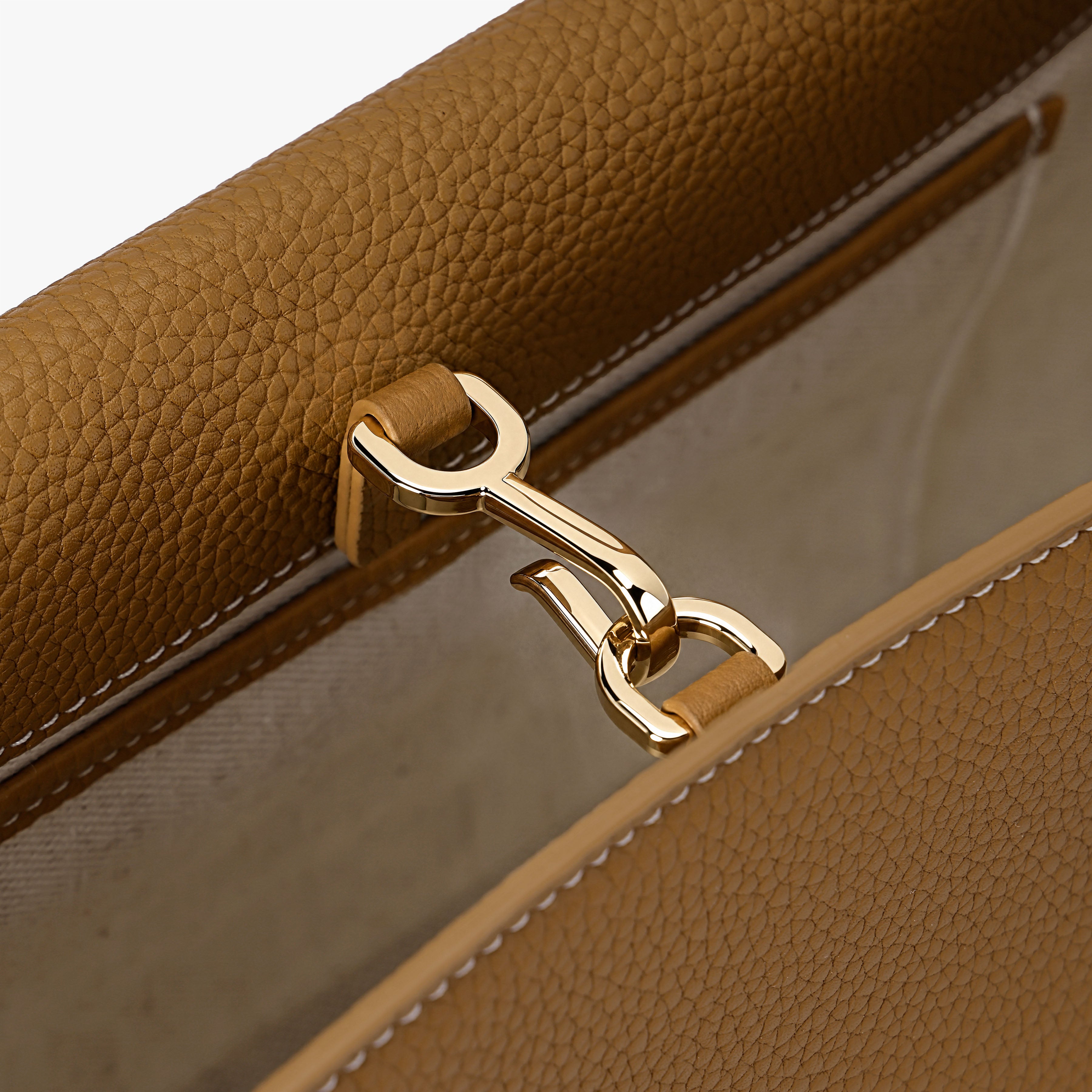 Caelum Baguette Bag Cocoa