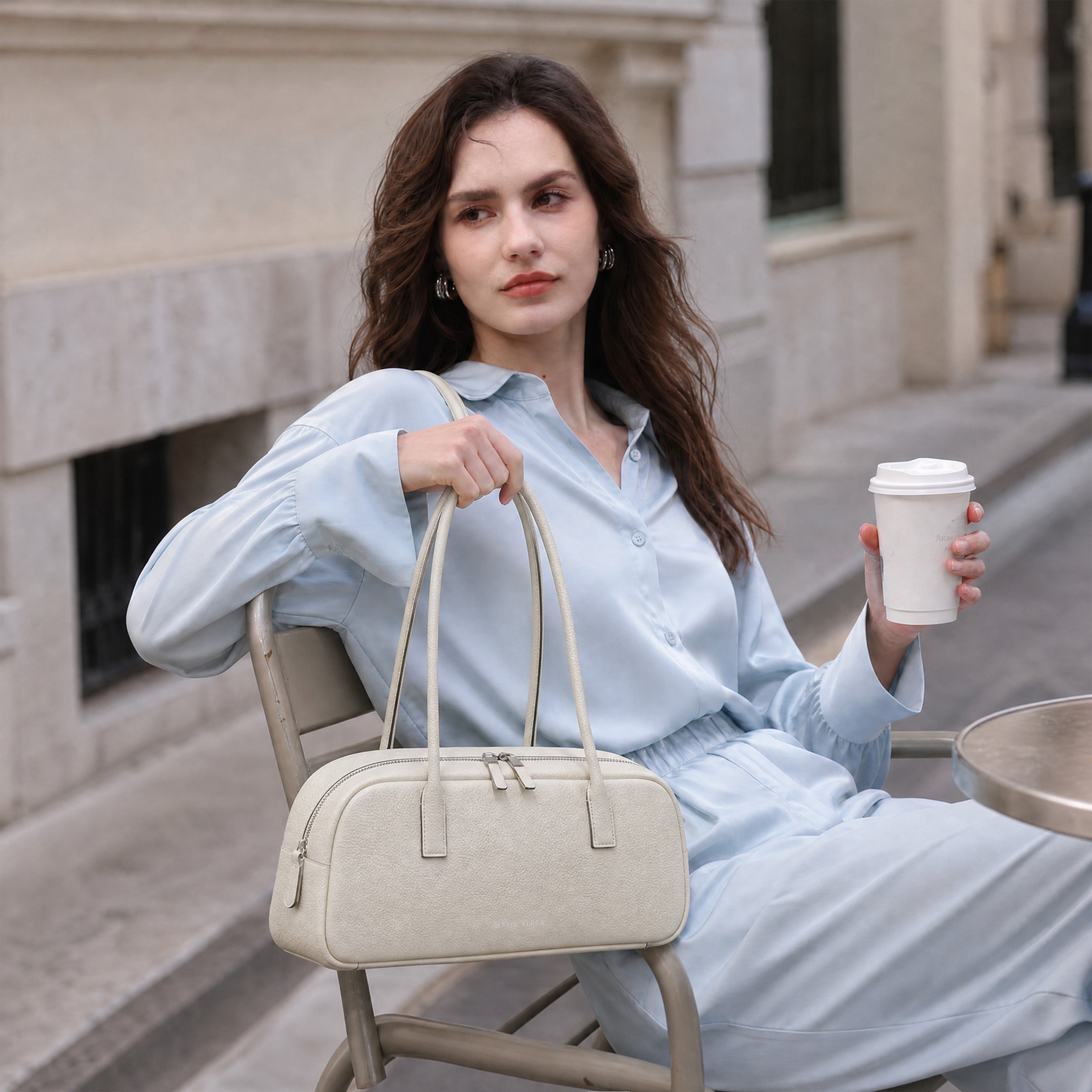 Suede Cut-Out Handle Tote Bag 2-1