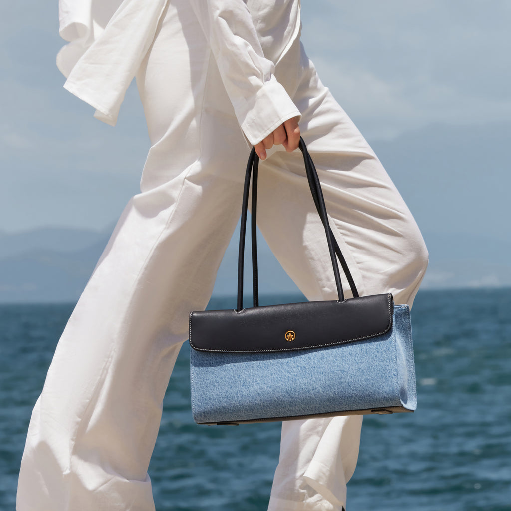 Caelum Baguette Bag
